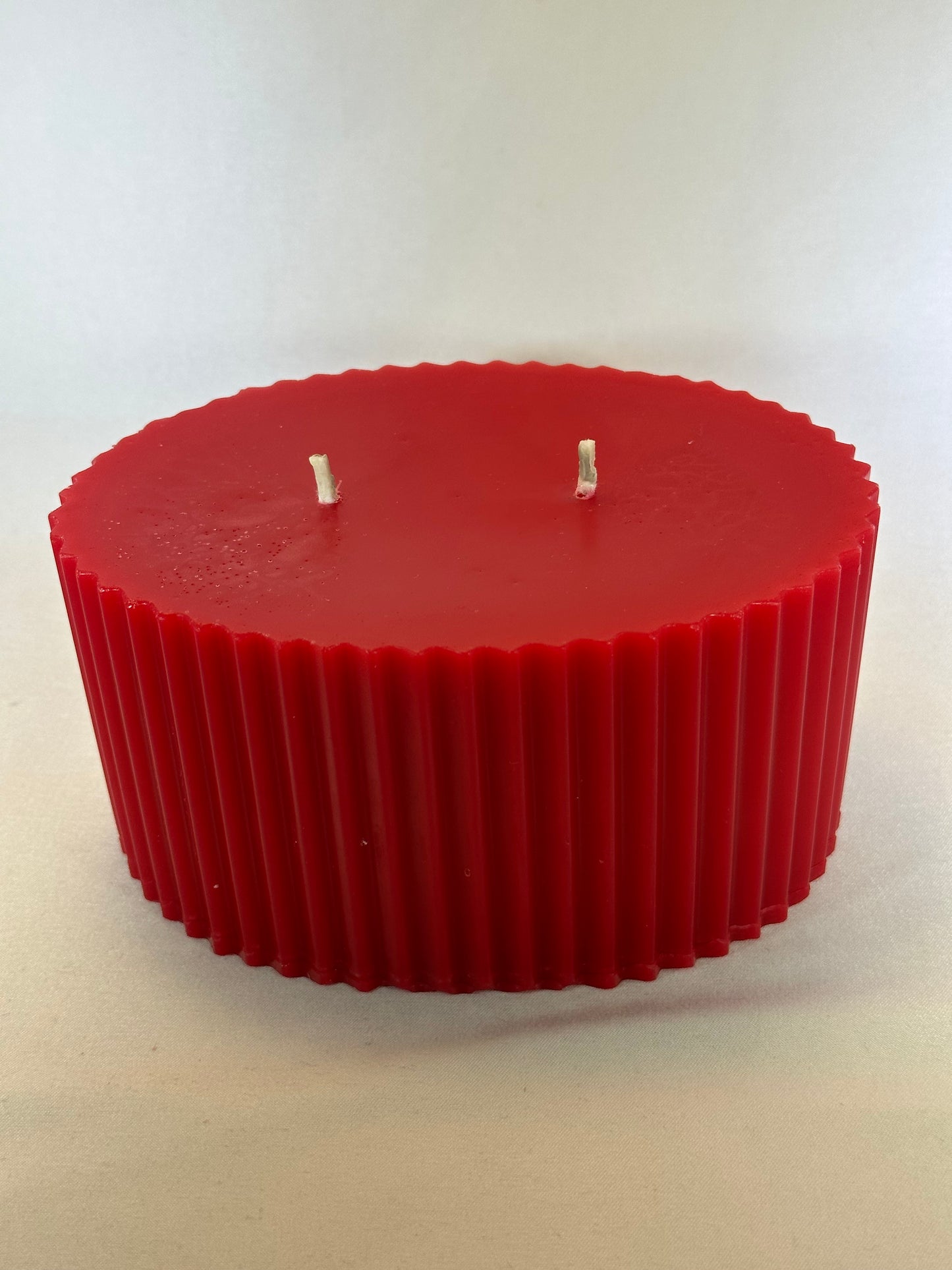 Fluted Oval Tall - 2 Wick, Christmas Morning Scent, Red