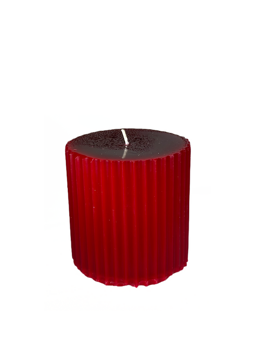 Fluted Round - Frosted Juniper Scent, Red